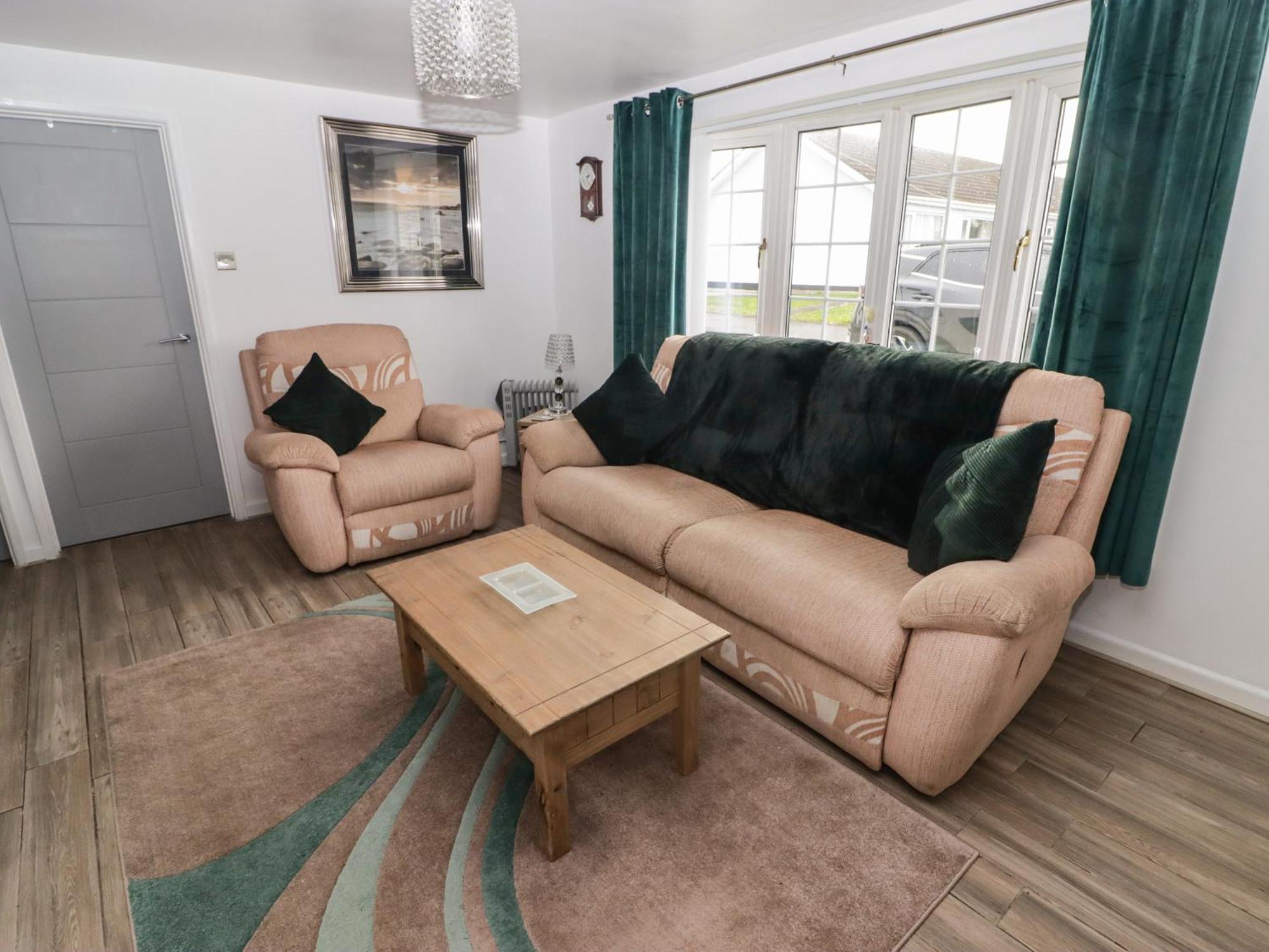 13 Gower Holiday Village Swansea Exterior foto